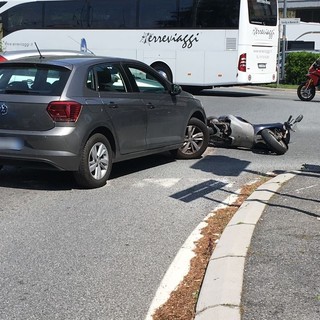 Savona, incidente in corso Tardy &amp; Benech: illeso scooterista (FOTO)