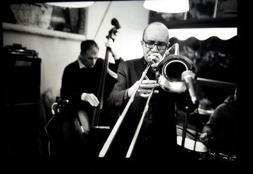 Varazze, al Boma Ristorante Caffè un grande ensemble jazz con Stefano Calcagno