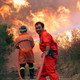 In Liguria un esercito di volontari contro i roghi