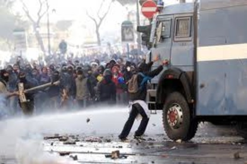 Polizia di Stato e Cantieri Baglietto: il PdCI sempre al fianco dei lavoratori