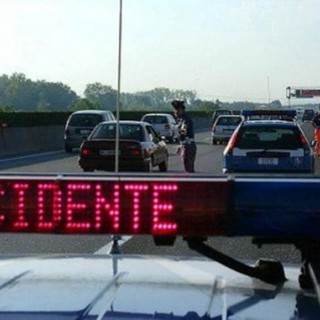 Incidente sulla A6 tra Altare e Savona: tre veicoli coinvolti