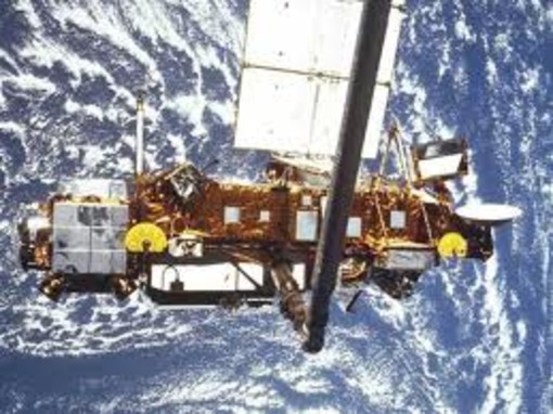 Rischio caduta parti di satellite Nasa, la Liguria sulla traiettoria