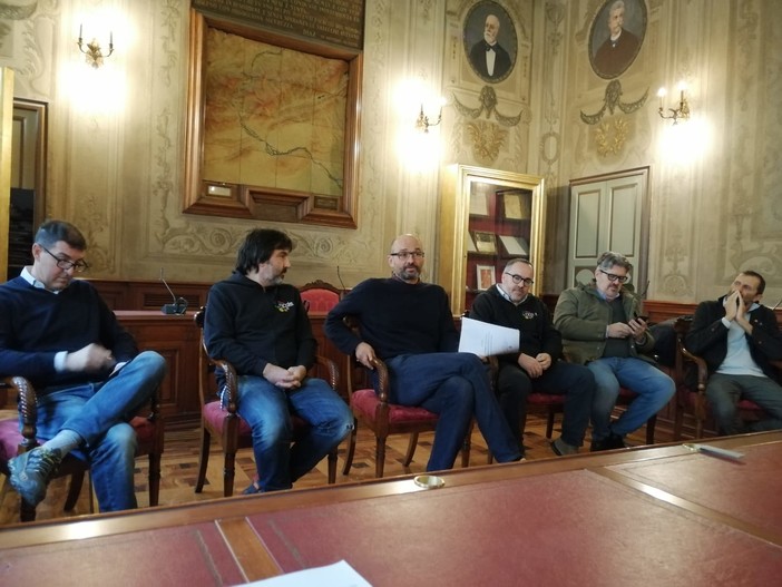 Finale, un passo avanti nella gestione del turismo outdoor. Presentato il piano di mantenimento e recupero dei sentieri