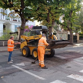 Albenga, lunedì partono i lavori per l'asfaltatura di viale Martiri della Libertà