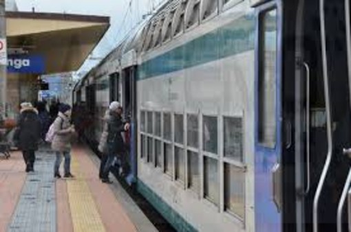 Dopo l'aggressione con il machete a Milano, treni a rischio soppressione anche in Provincia di Savona