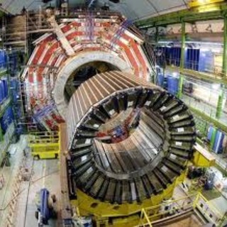 Savona, conferenza sull'accelleratore di particelle del Cern di Ginevra