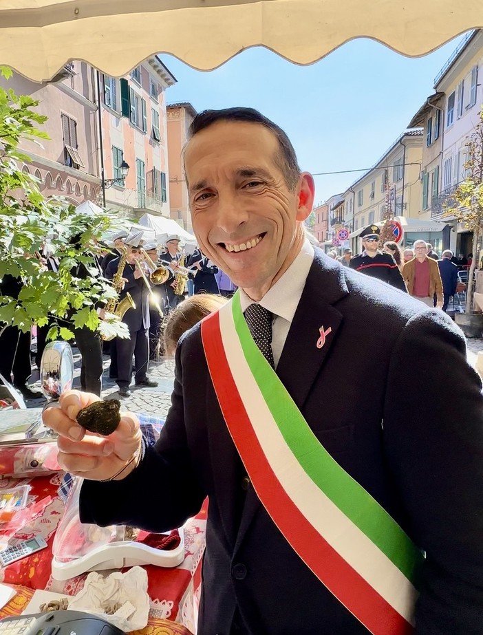 Regionali, Invernizzi (FdI) alla sagra del tartufo di Millesimo: &quot;Valorizzare le eccellenze locali per promuovere il territorio e lo sviluppo economico&quot;