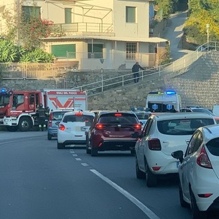 Alassio incidente in via Giancardi, coinvolte 4 auto, una persona in codice giallo al Santa Corona