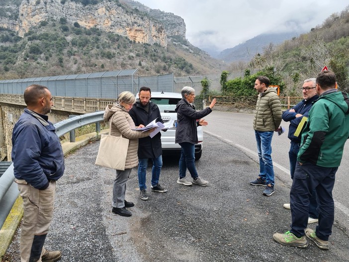 Recupero dei sentieri storici, a Toirano avviati i lavori. De Fezza: &quot;Patrimonio della collettività&quot;