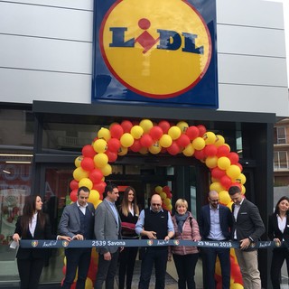 Savona, inaugurato in via Nizza il nuovo supermercato Lidl (FOTO e VIDEO)