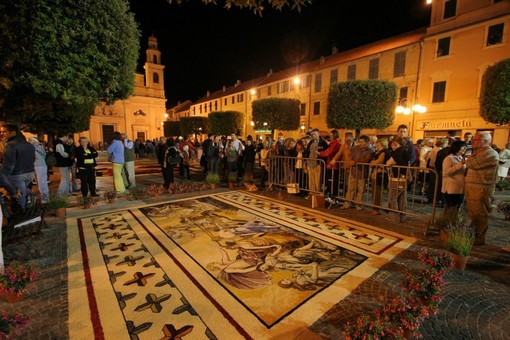 Pietra: oggi al via la 3^ edizione di Pietra Ligure Infiore