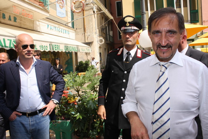 Ignazio La Russa è il nuovo presidente del Senato. Nel 2009 visitò la Città di Alassio (FOTO)