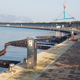 Incendio allo yacht di Loano. L'ammiraglio Pettorino: &quot;Indagini ancora aperte. Nessuna ipotesi sulle cause&quot;