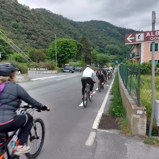 Albisola, inaugurata la ciclovia per Ellera ma non mancano le polemiche (FOTO)