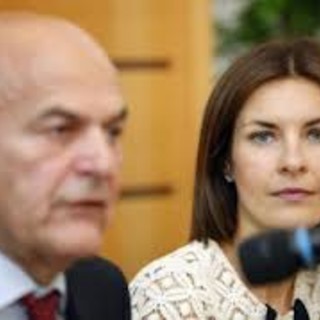 Bersani chiude la campagna per le primarie a Stella