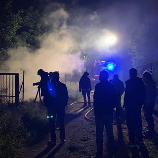 Incendio veicoli a Cengio: due giovani deferiti dai carabinieri