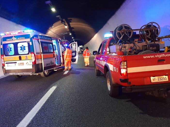 A10, esercitazione di Protezione civile nella galleria &quot;Monte Pasasco&quot;