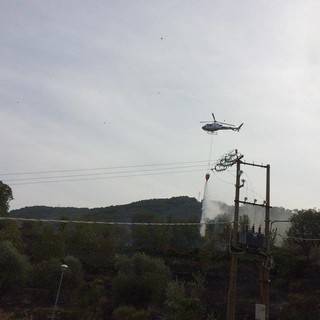 Andora : incendio boschivo a Conna, tante le chiamate ai Vigili del Fuoco
