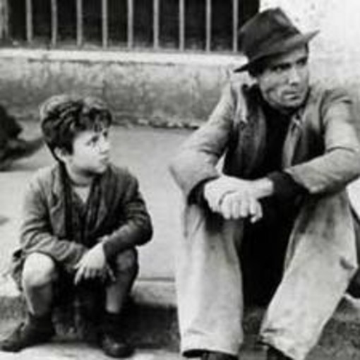 Il Sorridente Don Vittorio: prosegue l'omaggio a De Sica al Cinema Gassman di Borgio