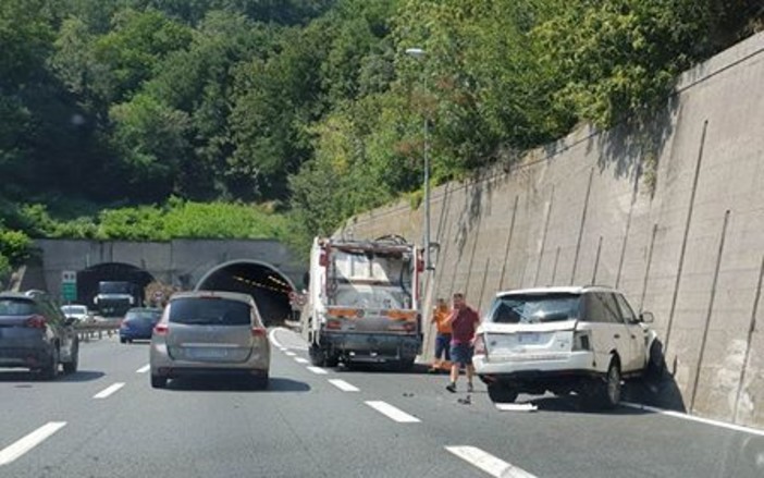 Incidente sulla A10 tra Feglino e Finale Ligure: non si registrano gravi conseguenze