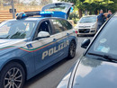 Travolta da un'auto di passaggio in via XX Settembre a Savona: donna ricoverata in codice rosso