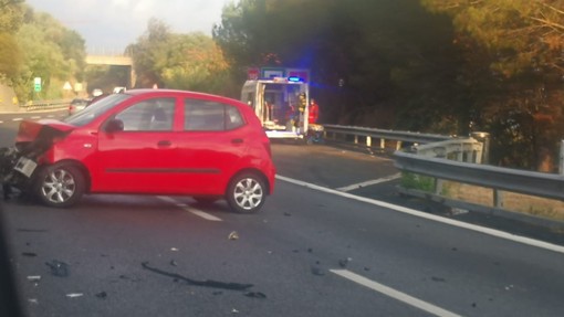 Varazze, incidente in A10: viabilità rallentata