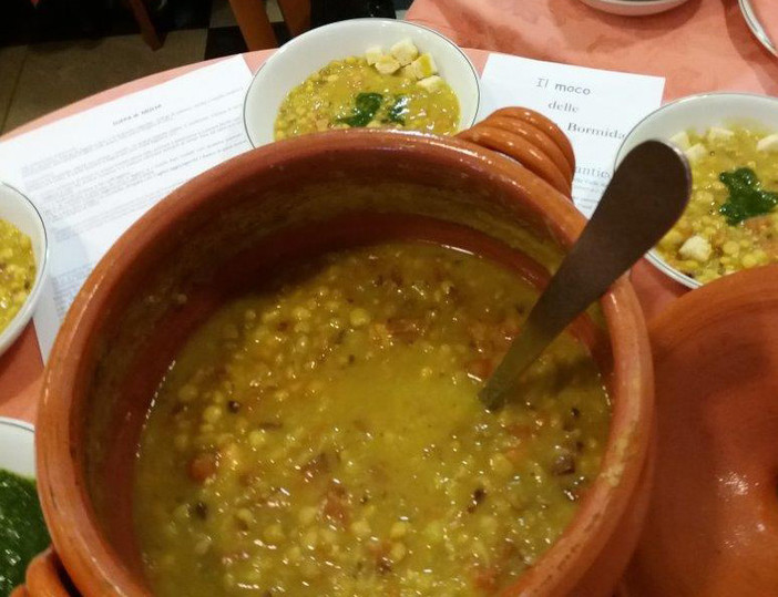 A Rocchetta di Cengio si celebra la festa del moco in fiore