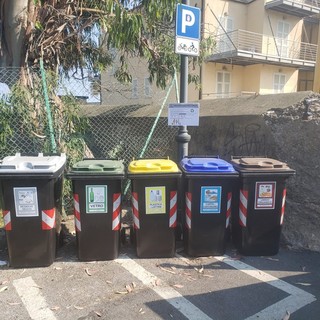 Albenga, posizionate le isole ecologiche per i turisti