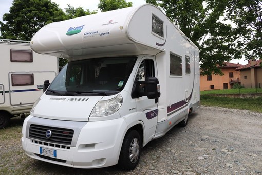 Vendesi Camper  MCLouis Tandy 640