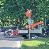 Vado, danni ai tubi dell'acqua durante i lavori per la fibra, un residente: &quot;Chi paga il disagio?&quot;