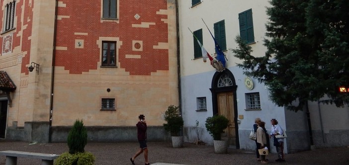 Accorpamento Istituto Comprensivo - Liceo Calasanzio, il sindaco di Carcare: &quot;Ennesima bugia di Toti, il territorio non è stato interpellato. Daremo battaglia&quot;