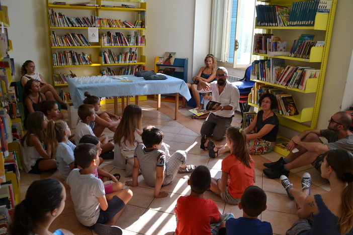 Proseguono gli incontri in biblioteca a Spotorno