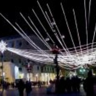 Savona: “Luci di Natale, artigianato locale”
