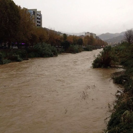 Maltempo, Savona invasa dall'acqua: alto il livello del Letimbro e del Segno a Vado