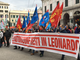 Manifestazione dei lavoratori di Leonardo: breve corteo con destinazione la Prefettura (VIDEO)