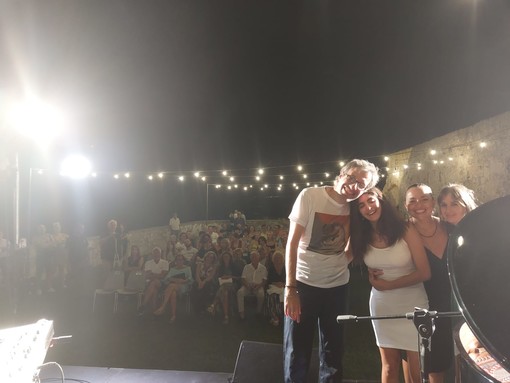 Finale, successo per l'esordio live di &quot;Crossing the Season&quot;. Il maestro Luppi Musso e le sue allieve affascinano Castelfranco