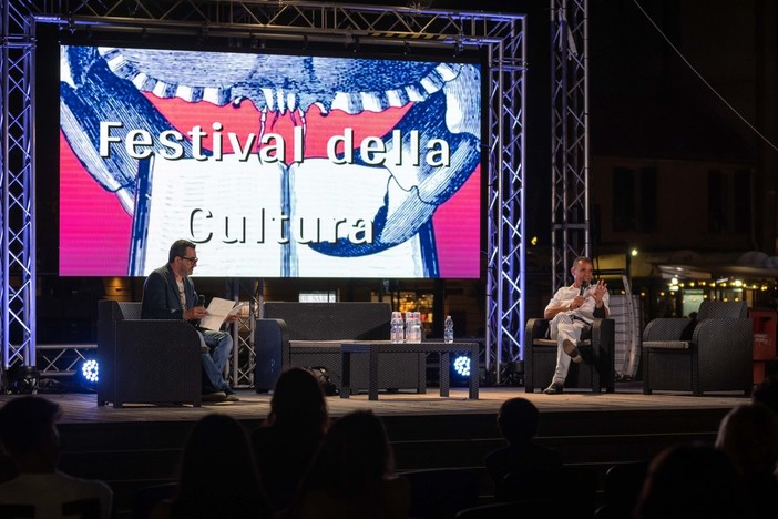 Alassio, &quot;Le mie due guerre&quot; di Esposito apre il Festival della Cultura