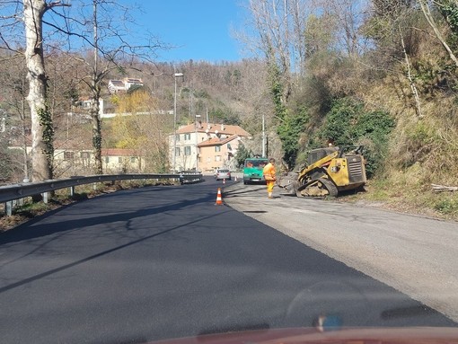 Arriva il Giro nel savonese nel 2024, via alle bitumature su 8 strade provinciali per 1.5 milioni