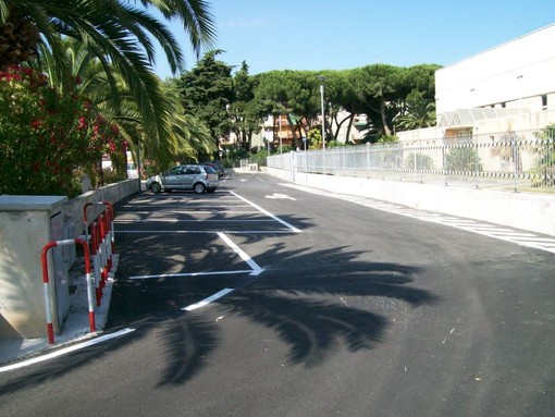 Albenga: il Comune si prepara alla rivoluzione dei parcheggi