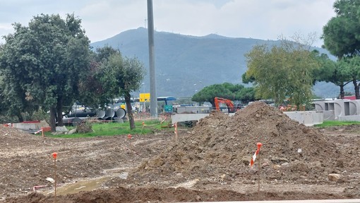 Restyling autoporto di Savona-Vado, proseguono i lavori nel piazzale