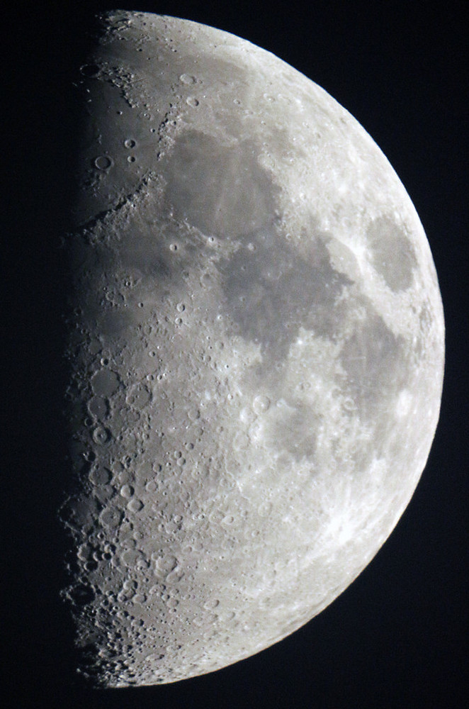 Giornata dell'osservazione della luna, il 28 ottobre anche a Savona si alzano gli occhi al cielo