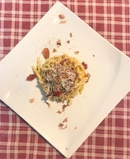 L’Istituto Migliorini di Finale ottiene un prestigioso quinto posto nel contest gastronomico dedicato alla Pasta e Peperone di Carmagnola. (Ricetta)