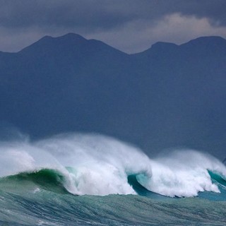 Presentazione del libro &quot;Wave Watching&quot; a Finale Ligure