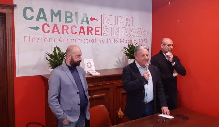 Carcare 2023, Rodolfo Mirri inaugura il point elettorale: &quot;Siamo il cambiamento, mandiamo a casa la peggiore amministrazione di sempre&quot;