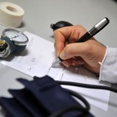 La mancanza di medici colpisce anche la Medicina del Lavoro, l'Asl2 deve affidarsi ai privati per garantire il servizio