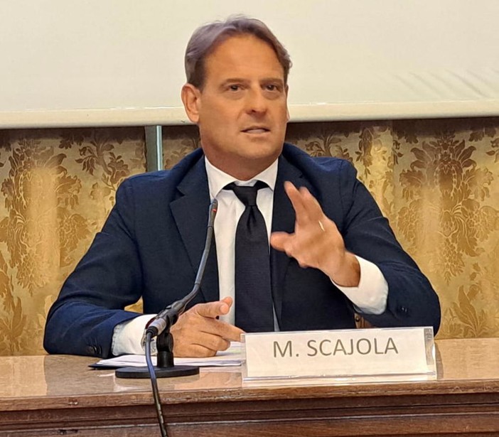 Edilizia scolastica, videoconferenza Regioni-Ministro. Scajola: &quot;Servono risorse straordinarie&quot;