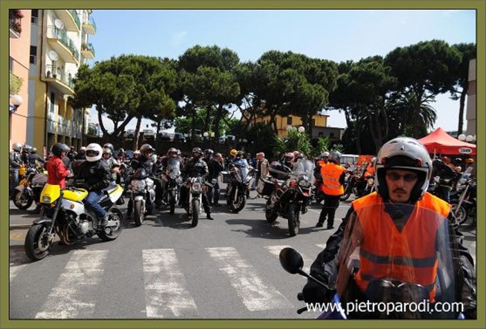 Albenga: grande successo per il 4^ Mototour Valli Ingaune