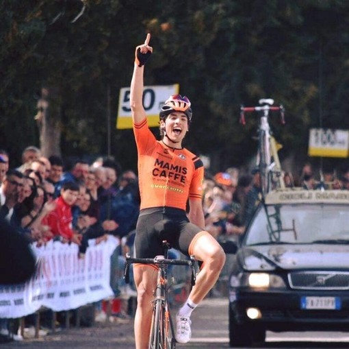 Ciclismo, buone notizie da Samuele Manfredi, il cislista si sveglia dal coma e dice: &quot;Ho fame&quot;