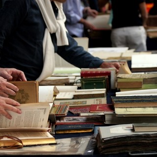 Una rosa per un libro