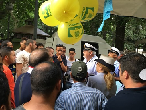 Savona, via al nuovo mercato del lunedì: dubbi sulle metrature e sulla sicurezza. Al centro la protesta degli “spuntisti” (FOTO e VIDEO)